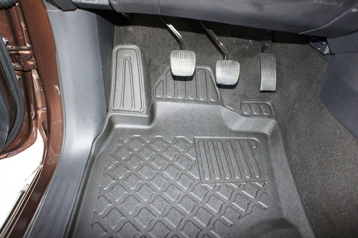 Covorase tip tavita Renault Alaskan, caroserie Pick-up, fabricatie 09.2017 - prezent #1 [7]