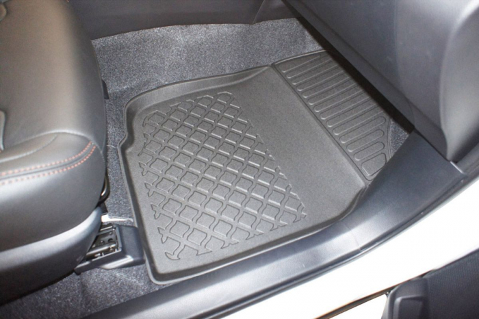 Covorase tip tavita Toyota RAV4 IV, caroserie SUV, fabricatie 03.2013 - 12.2018 #1 [8]