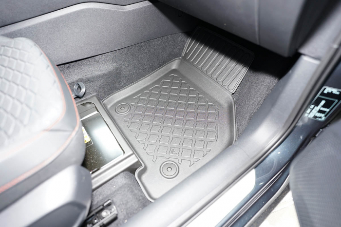 Covorase tip tavita Volkswagen Golf 8 MHEV, caroserie Hatchback, fabricatie 11.2020 - prezent #1 [7]