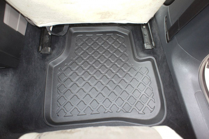 Covorase tip tavita Volkswagen Passat B6, caroserie Combi, fabricatie 2005 - 09.2010 #1 [12]