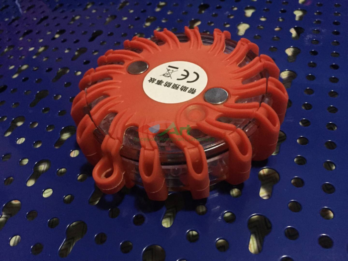 Flash magnetic cu baterie  [3]