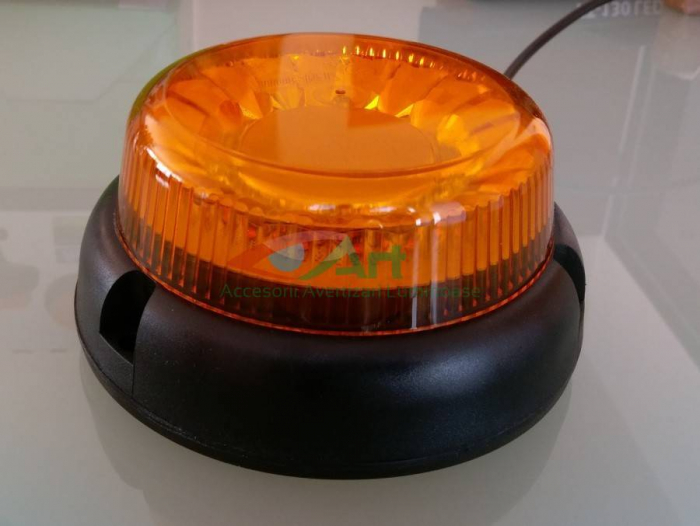 Girofar cu LED prindere in 3 suruburi-flash simplu [6]