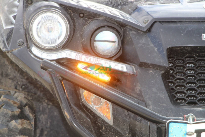 Stroboscop profesional LED Predator X6 Galben 12V-24V [9]