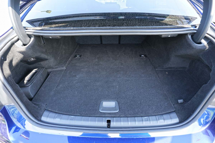 Tavita de portbagaj BMW Seria 5 G30 PHEV, caroserie Sedan, fabricatie 03.2017 - prezent #1 [10]