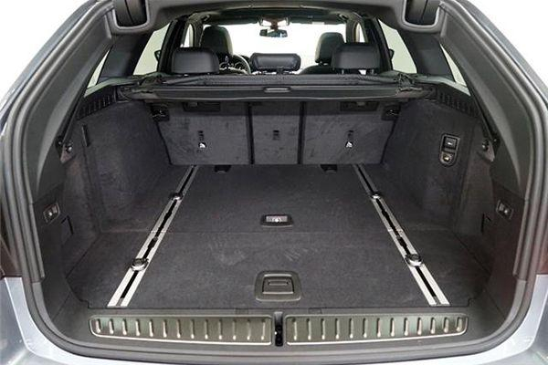 Tavita de portbagaj BMW Seria 5 G31, caroserie Combi, fabricatie 05.2017 - prezent #1 [10]