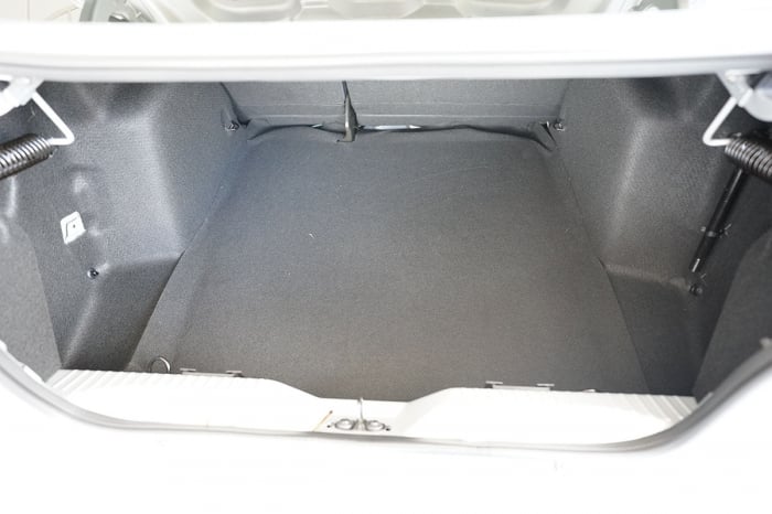 Tavita de portbagaj Dacia Logan III, caroserie Sedan, fabricatie 01.2021 - prezent #1 [6]