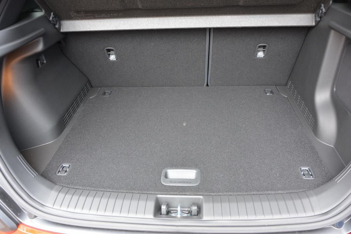 Tavita de portbagaj Hyundai Kona electric, caroserie SUV, fabricatie 08.2018 - prezent, inclusiv facelift #1 [9]