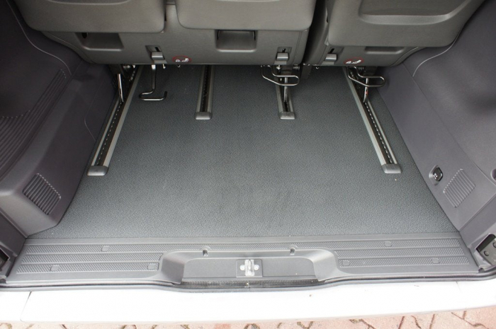 Tavita de portbagaj Mercedes Vito W639, caroserie Van, fabricatie 08.2003 - 09.2014, ampatament lung #1 [7]