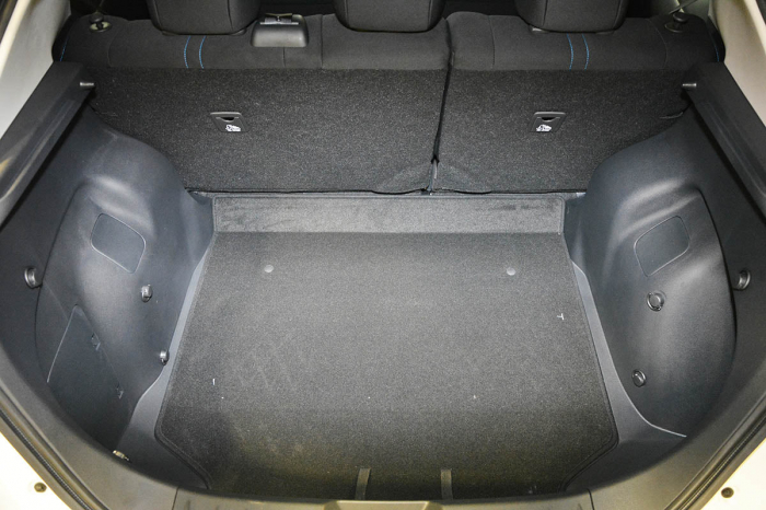 Tavita de portbagaj Nissan Leaf II, caroserie Hatchback, fabricatie 01.2018 - prezent #2 [7]