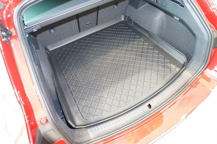 Tavita de portbagaj Seat Leon IV MHEV, caroserie Combi, fabricatie 2020 - prezent, portbagaj superior #2 [9]