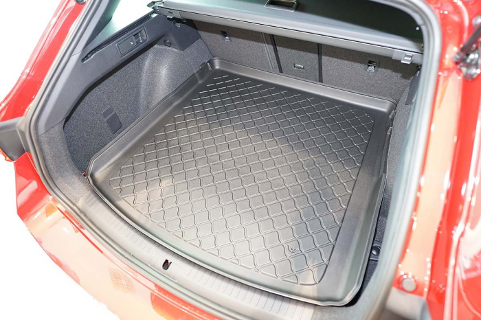 Tavita de portbagaj Seat Leon IV MHEV, caroserie Combi, fabricatie 2020 - prezent, portbagaj superior #2 [8]
