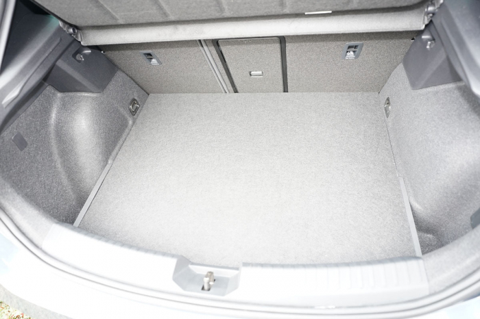 Tavita de portbagaj Seat Leon IV PHEV, caroserie Hatchback, fabricatie 2020 - prezent, portbagaj superior #1 [7]