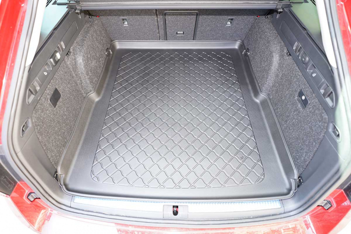 Tavita de portbagaj Skoda Superb IV PHEV, caroserie Combi, fabricatie 2020 - prezent #1 [7]