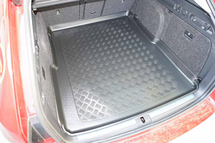 Tavita de portbagaj Skoda Superb IV PHEV, caroserie Combi, fabricatie 2020 - prezent #2 [8]