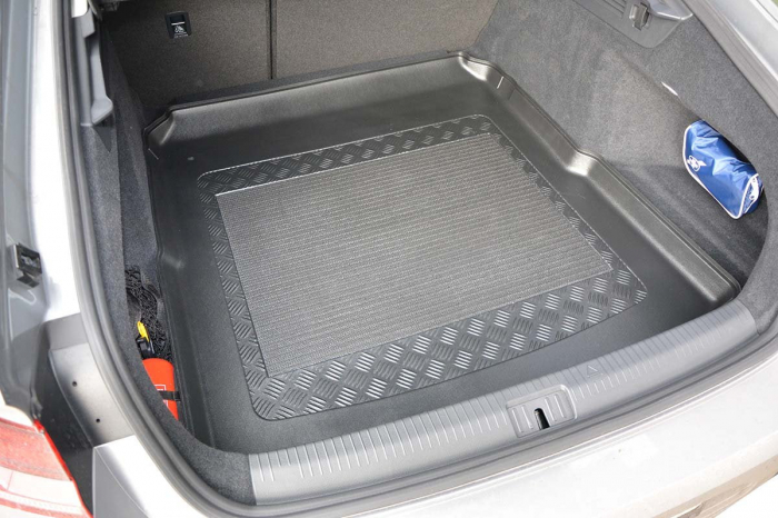 Tavita de portbagaj Volkswagen Arteon, caroserie Sedan, fabricatie 06.2017 - prezent, cu roata rezerva #2 [7]