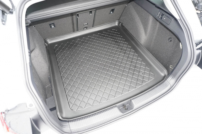 Tavita de portbagaj Volkswagen Golf 8, caroserie Combi, fabricatie 11.2020 - prezent, portbagaj superior #1 [9]
