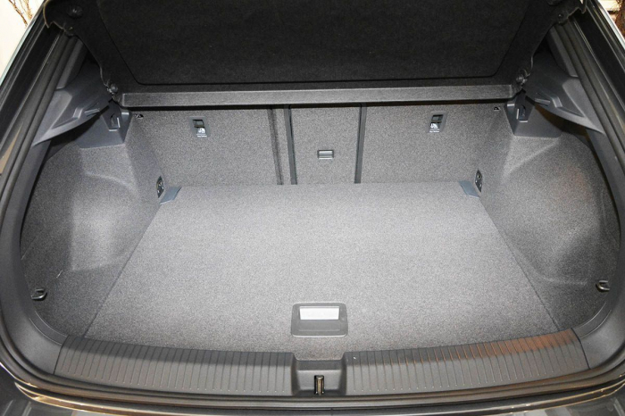 Tavita de portbagaj Volkswagen T-Roc, caroserie SUV, fabricatie 12.2017 - prezent, portbagaj superior #1 [9]