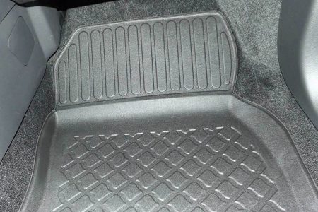 Covorase tip tavita Ford Focus III, caroserie Sedan, fabricatie 03.2011 - 08.2018 #1 [8]