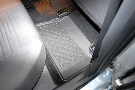 Covorase tip tavita Toyota Auris II, caroserie Hatchback, fabricatie 01.2013 - 12.2018 #1 [9]