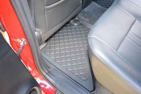 Covorase tip tavita Toyota Hilux, caroserie Pick-up, fabricatie 09.2016 - prezent #1 [8]