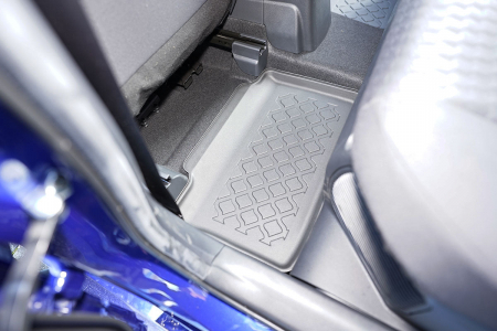 Covorase tip tavita Toyota Yaris IV, caroserie Hatchback, fabricatie 09.2020 - prezent #1 [7]