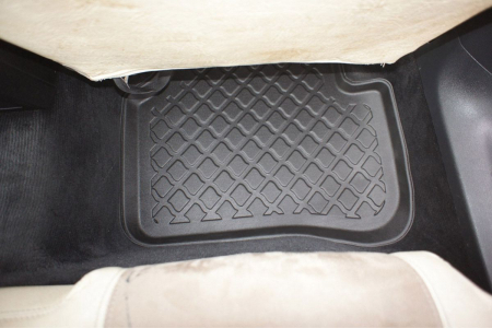 Covorase tip tavita Volkswagen Passat B6, caroserie Combi, fabricatie 2005 - 09.2010 #1 [12]