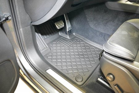Covorase tip tavita Volvo XC60 II, caroserie SUV, fabricatie 07.2017 - prezent #1 [5]