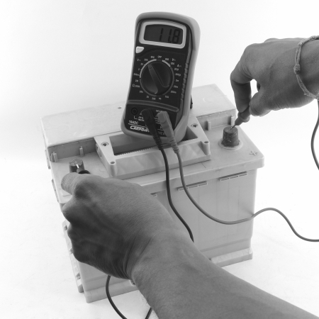 Multimetru digital 600V [9]