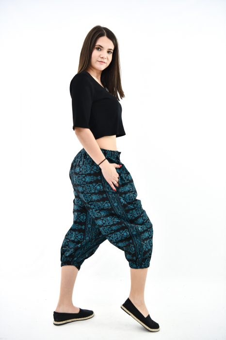 Salvari 3/4 cu print floral - Negru si Verde [7]