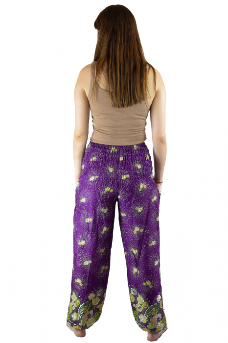 Pantaloni lejeri mov cu flori galbene si doua buzunare [5]