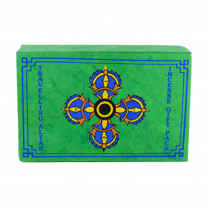 Set Altar Portabil cu Accesorii pentru Fumigatie, Statuie Buddha si Steaguri de Rugaciune - Model 1 [3]