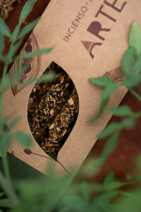 Bețișoare Parfumate Luxury Sagrada Madre Colecția Artesano - Palo Santo y Ruda (Protection) [5]