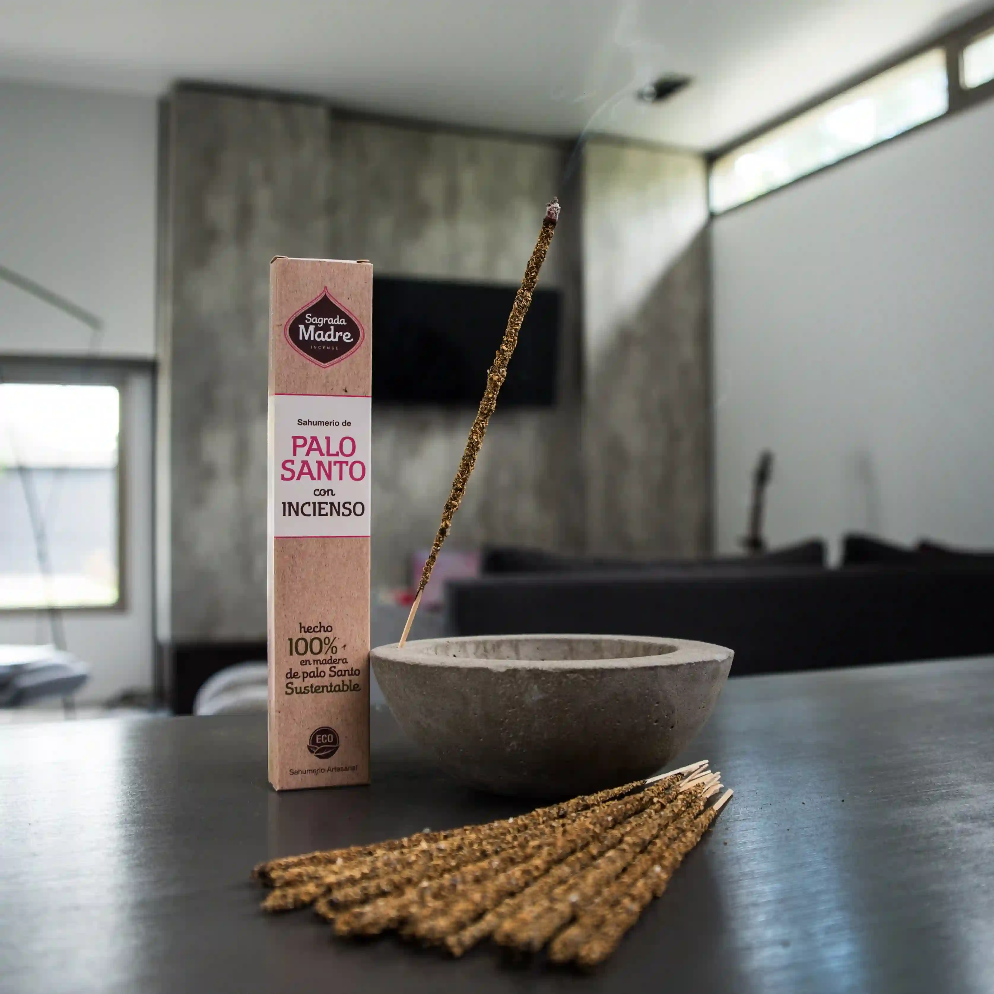 Bețișoare Parfumate Luxury Sagrada Madre Colecția Palo Santo - Tămâie (Frankincense) [2]