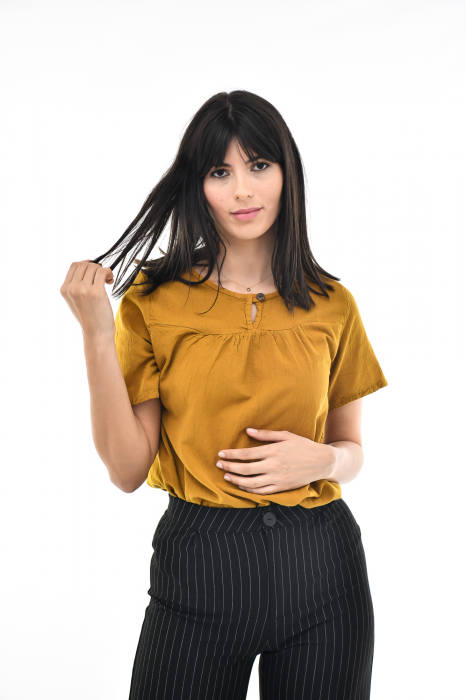 Bluza cu maneca scurta si un nasture - Negru [8]
