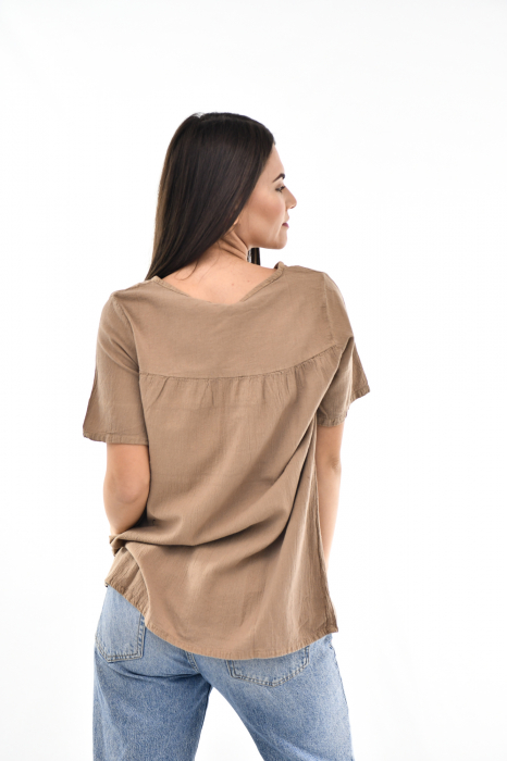 Bluza cu maneca scurta si un nasture - Negru [6]