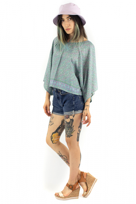 Bluza scurta cu print oriental - Aquamarin [4]
