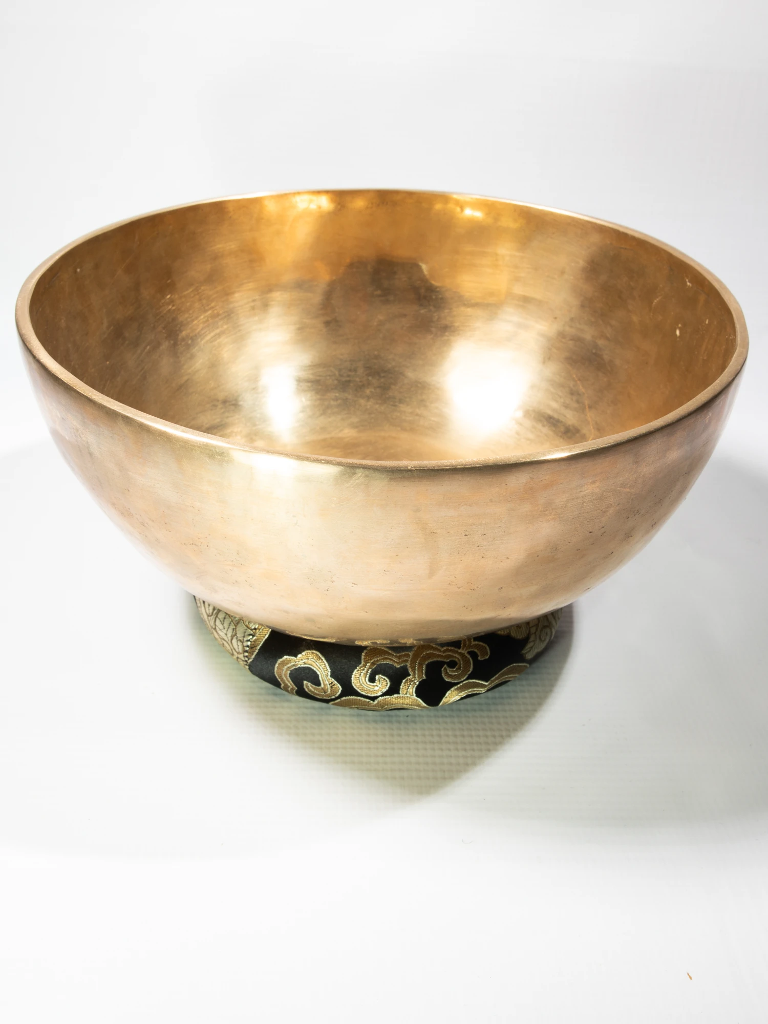 Singing Bowl Tibetan Autentic Forjat manual – DIM, 25 cm, 1,832 kg [1]