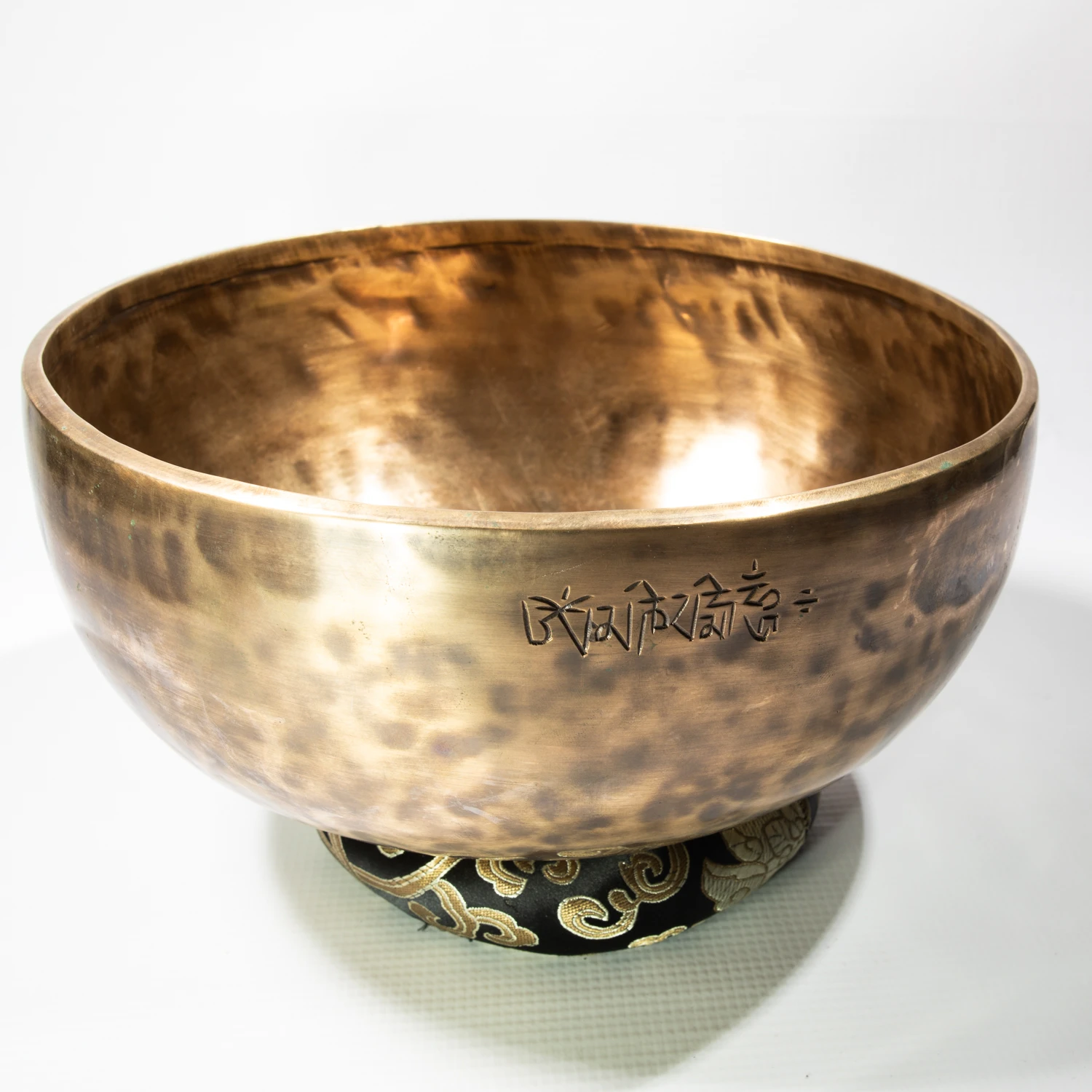 Singing Bowl Tibetan Autentic Forjat manual – Full Moon, 25 cm, 1,908 kg [4]