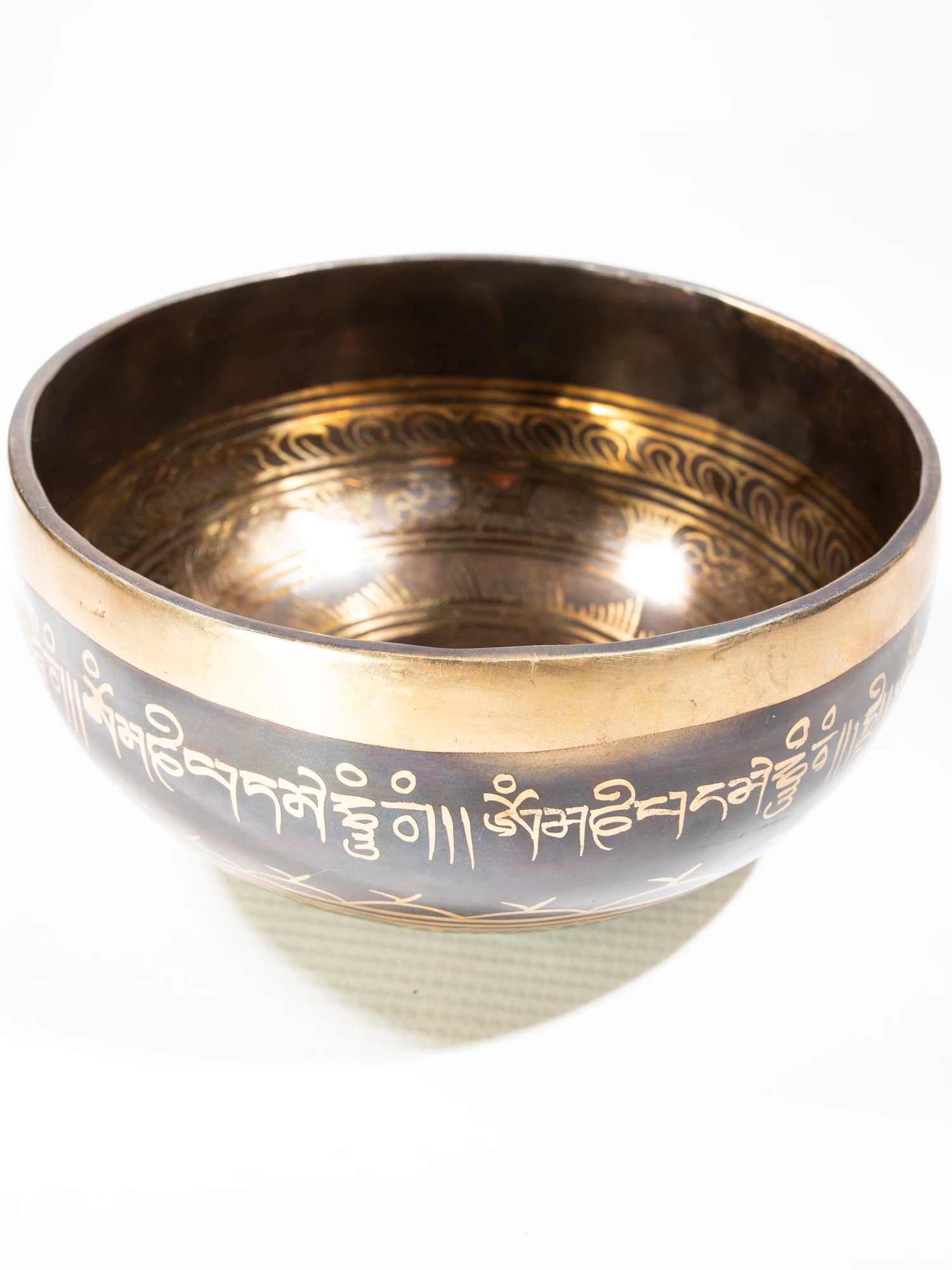 Singing Bowl Tibetan Autentic Forjat manual – Ethnic Print, 15,5 cm, 0,654 kg [1]