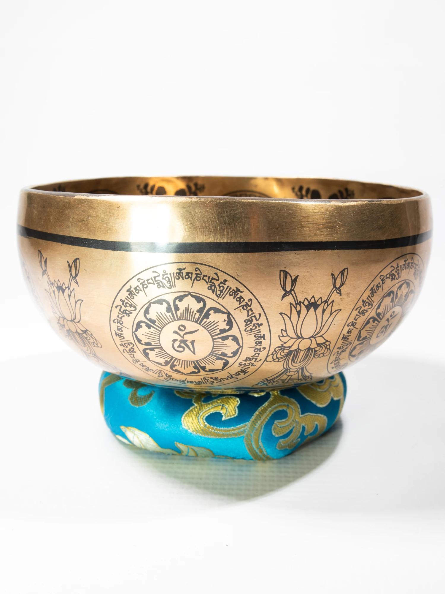 Singing Bowl Tibetan Autentic Forjat manual - Laser Print, 15 cm, 0,663 kg [1]