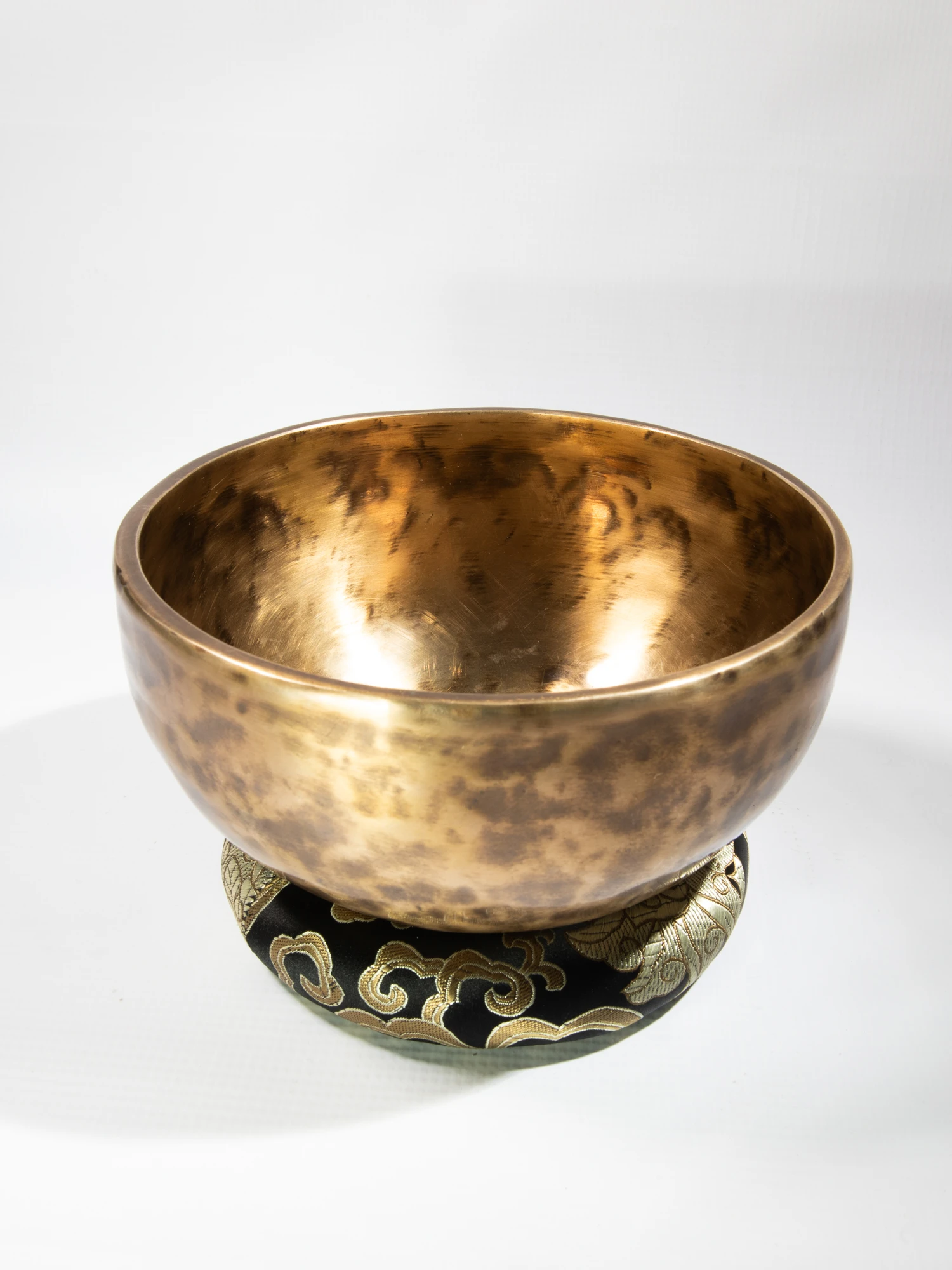 Singing Bowl Tibetan Autentic Forjat manual – Tiger, 18 cm, 0,985 kg [1]