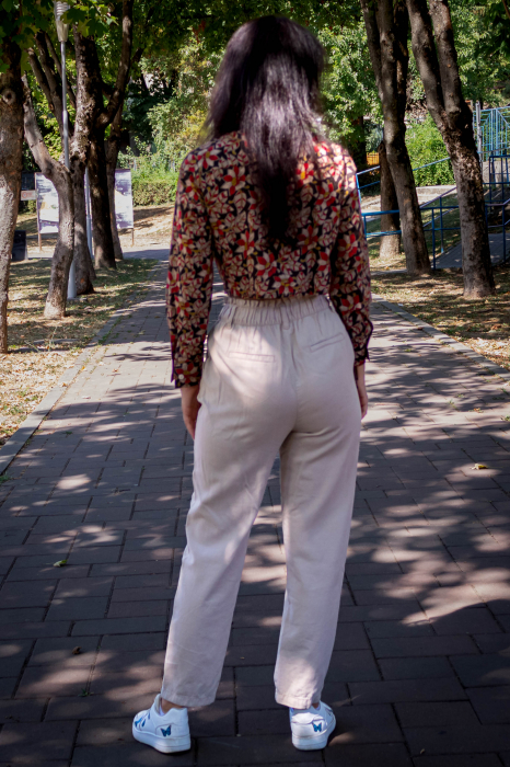 Camasa cropped cu maneca lunga si print all over efectuat manual - Model 3 [5]