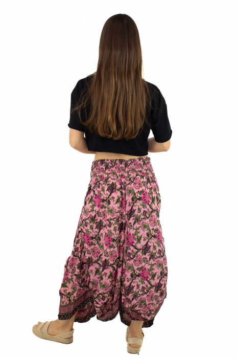 Fusta asimetrica din material fluid cu print floral - Model 23 [4]