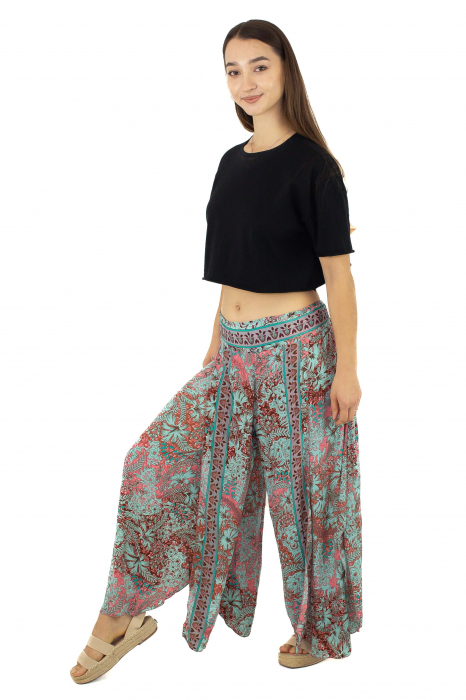 Pantaloni din material fluid petrecuti cu print floral - Model 13 [3]