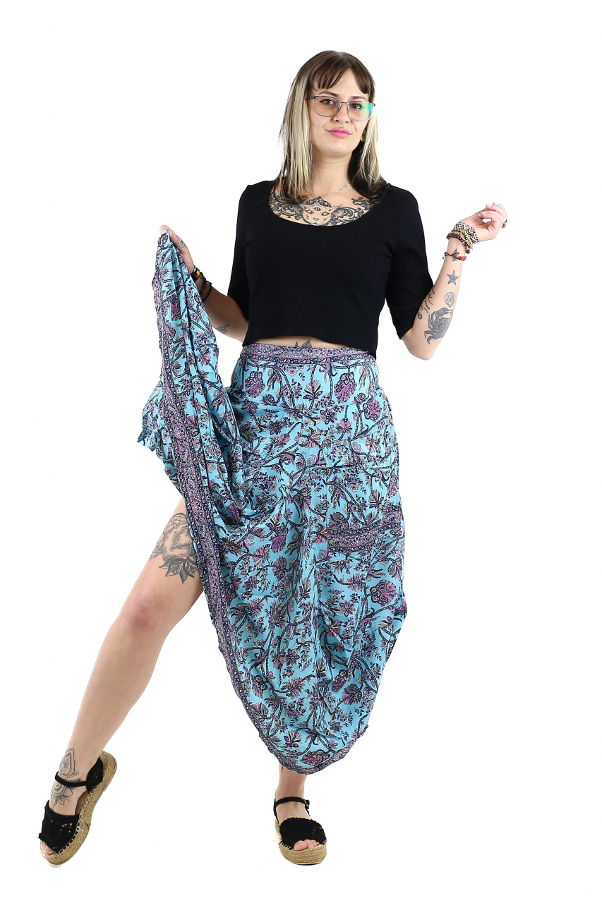 Fusta asimetrica din material fluid cu print floral - Model 40 [5]