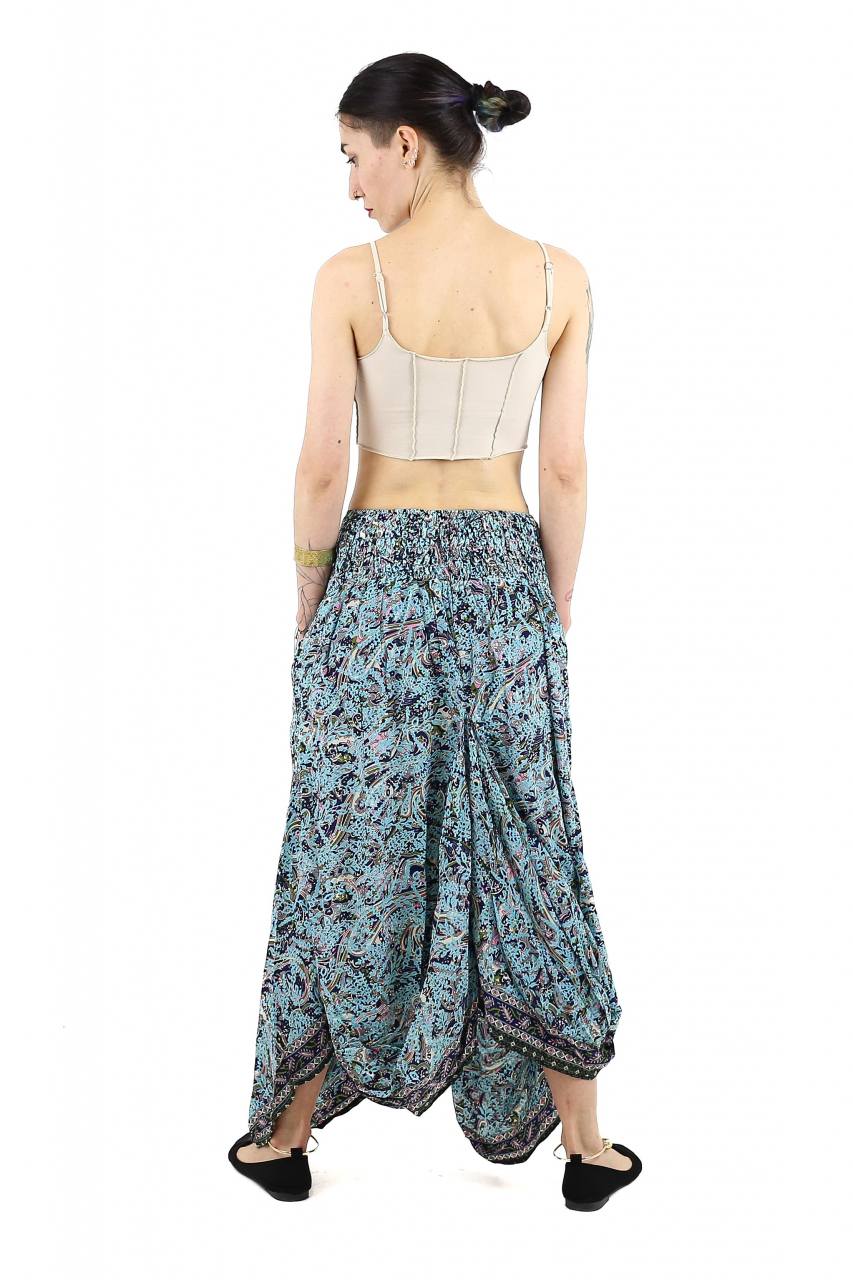 Fusta asimetrica din material fluid cu print floral - Model 47 [4]