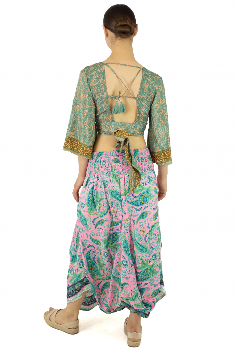 Fusta asimetrica din material fluid cu print floral - Model 5 [4]