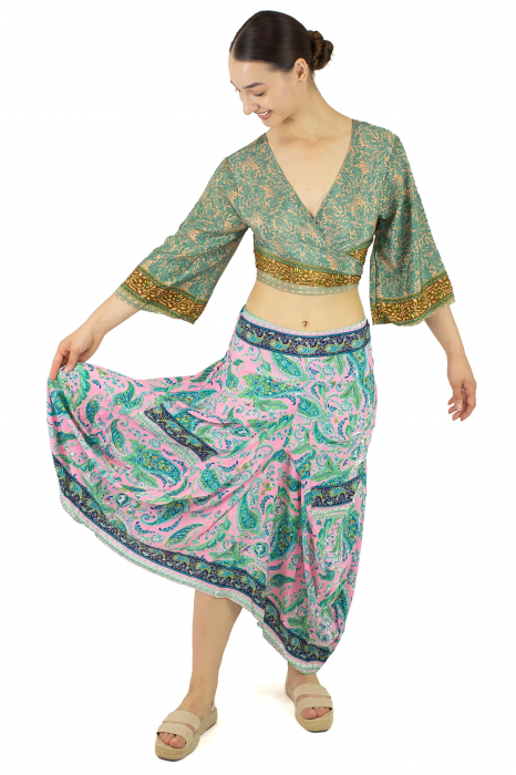 Fusta asimetrica din material fluid cu print floral - Model 5 [6]