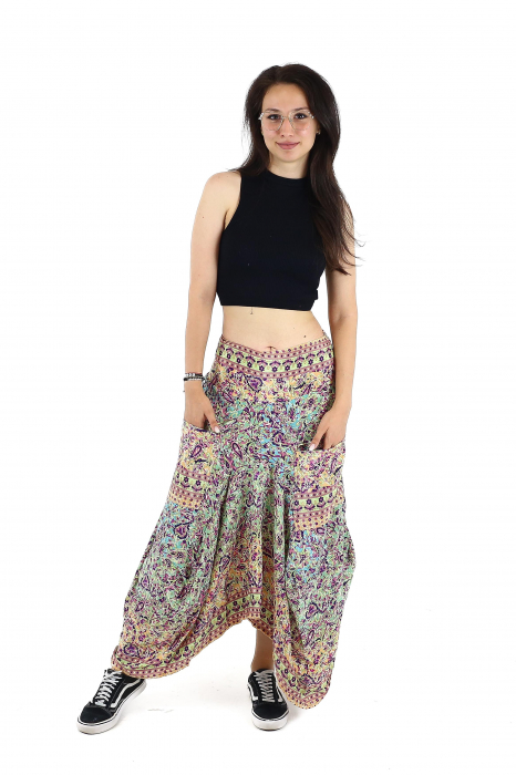 Fusta asimetrica din material fluid cu print floral - Model 52 [3]