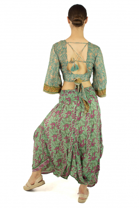 Fusta asimetrica din material fluid cu print floral - Model 6 [4]